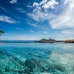 Savoy Insular Vi By An Island Apartment *