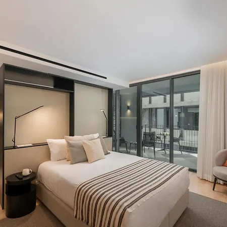 Savoy Insular Vi By An Island *