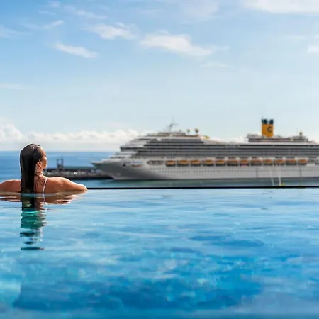 아파트 Savoy Insular Vi By An Island