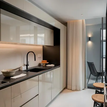 Savoy Insular Vi By An Island * 푼샬